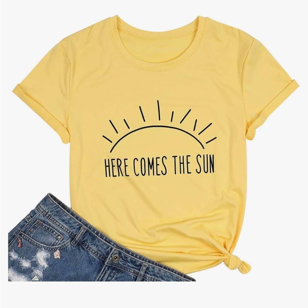 NEW•2X•Here Comes The Sun Super Soft Top